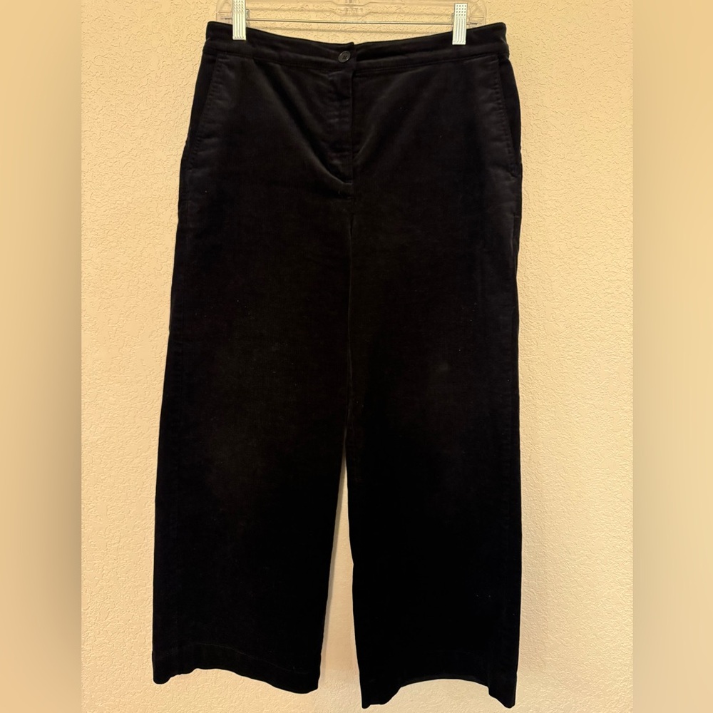 Eileen Fisher Petite corduroy black wide legged pants size 10P